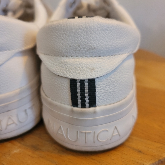 Nautica women's white sneaker - Picture 9 of 16